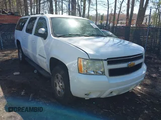 2008 Chevrolet Suburban 2LT with VIN 3GNFK16358G148557, listed as a IAAI auction lot 41839533 with 231,962 mi miles and . Bid and sale history available at DreamBid. Image 1.