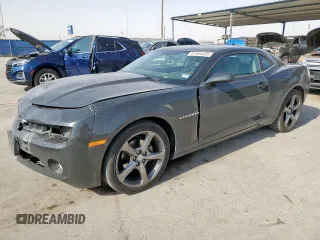 2013 Chevrolet Camaro LT with VIN 2G1FC1E31D9108870, listed as a Copart auction lot 61084435 with 142,670 mi miles and Salvage title. Bid and sale history available at DreamBid. Image 1.