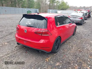 2018 Volkswagen GTI S z VIN 3VW547AU3JM262787, wystawiony jako IAAI lot #42042452 z przebiegiem 98 716 mil mil oraz . Historia ofert i sprzedaży dostępna na DreamBid. Obrazek 4.
