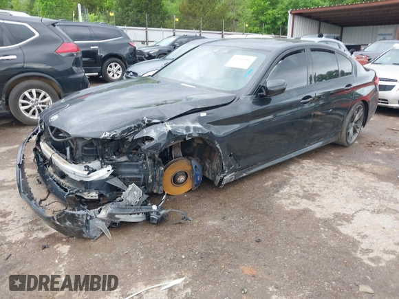 2019 BMW 5 Series M550i xDrive z VIN WBAJB9C53KB464754, wystawiony jako IAAI lot #42116407 z przebiegiem 156 418 mil mil oraz . Historia ofert i sprzedaży dostępna na DreamBid. Obrazek 16.