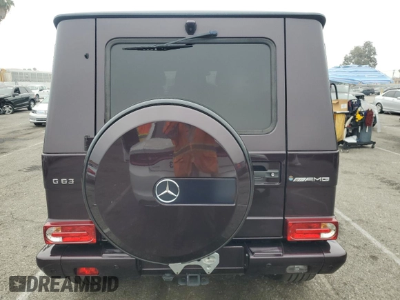 2015 Mercedes-Benz G 63 AMG z VIN WDCYC7DFXFX235288, wystawiony jako Copart lot #60655715 z przebiegiem 118 484 mil mil oraz Szkoda całkowita • Salvage title. Historia ofert i sprzedaży dostępna na DreamBid. Obrazek 6.