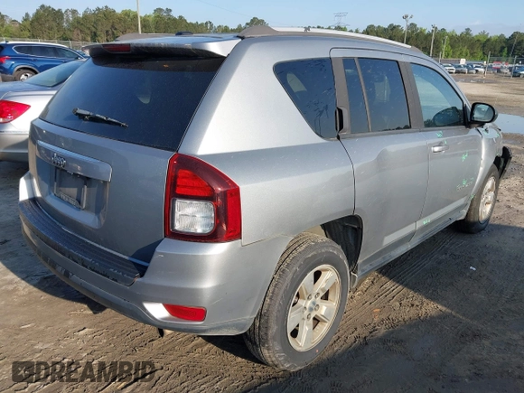 2016 Jeep Compass 75th Anniversary with VIN 1C4NJCBB1GD763361, listed as a IAAI auction lot 41976208 with 144,399 mi miles. Bid and sale history available at carsss.com. Image 4.