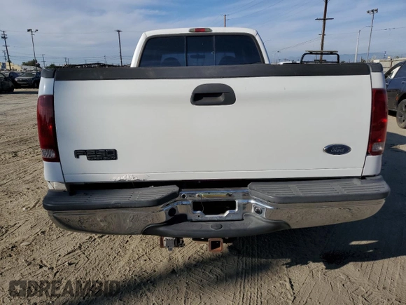 2001 Ford Super Duty F-250 XL with VIN 1FTNW20L81ED32802, listed as a Copart auction lot 75545964 with 234,904 mi miles and Clean Title. Bid and sale history available at carsss.com. Image 6.