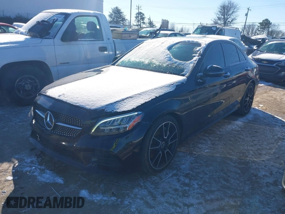 2019 Mercedes-Benz C 300 z VIN 55SWF8DB9KU322058, wystawiony jako IAAI lot #41387405 z przebiegiem 73 483 mil mil oraz . Historia ofert i sprzedaży dostępna na DreamBid. Obrazek 17.