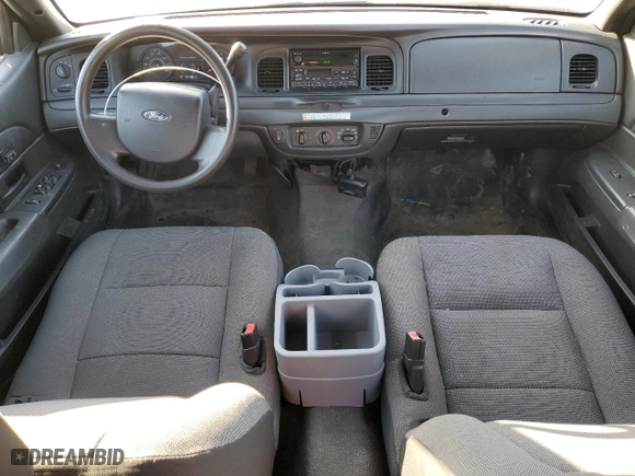 2007 Ford Police Interceptor with VIN 2FAHP71W87X154418, listed as a Copart auction lot 88127575 with 90,190 mi miles and Non Repairable. Bid and sale history available at carsss.com. Image 8.