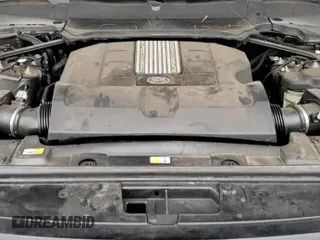 2020 Land Rover Range Rover Autobiography with VIN SALGV5SE1LA585829, listed as a Copart auction lot 54147064 with 83,016 mi miles and Salvage Title. Bid and sale history available at carsss.com. Image 12.
