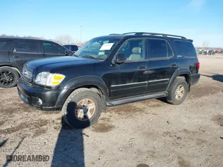 2003 Toyota Sequoia Limited with VIN 5TDBT48A73S146644, listed as a IAAI auction lot 41670937 with 254,916 mi miles. Bid and sale history available at carsss.com. Image 2.