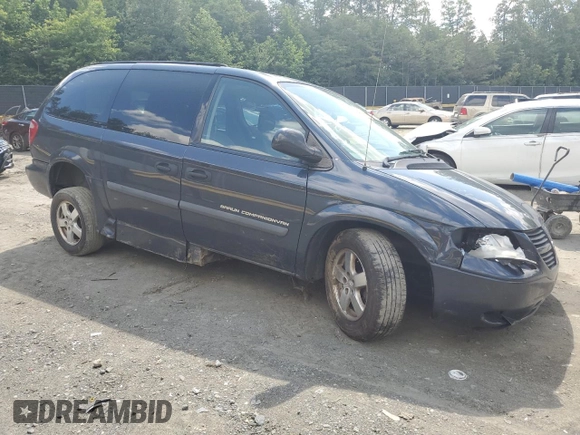 2007 Dodge Grand Caravan SE z VIN 1D4GP24R97B212024, wystawiony jako Copart lot #58008575 z przebiegiem 117 568 mil mil oraz Szkoda całkowita • Salvage title. Historia ofert i sprzedaży dostępna na DreamBid. Obrazek 4.