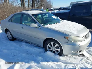 2006 Toyota Camry STD z VIN 4T1BE32K96U109385, wystawiony jako IAAI lot #41341518 z przebiegiem 348 310 mil mil oraz . Historia ofert i sprzedaży dostępna na DreamBid. Obrazek 1.