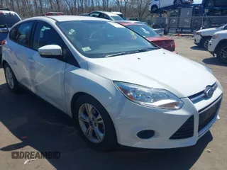 2014 Ford Focus SE with VIN 1FADP3K25EL296593, listed as a IAAI auction lot 42056203 with 116,766 mi miles. Bid and sale history available at carsss.com. Image 1.