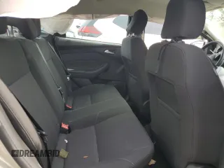 2017 Ford Focus SE z VIN 1FADP3F24HL291870, wystawiony jako Copart lot #60851275 z przebiegiem 83 334 mil mil oraz Szkoda całkowita • Salvage title. Historia ofert i sprzedaży dostępna na DreamBid. Obrazek 10.