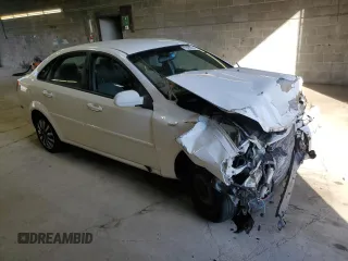 2008 Suzuki Forenza z VIN KL5JD56Z28K890566, wystawiony jako Copart lot #75290984 z przebiegiem Nie podano mil oraz Szkody całkowita. Historia ofert i sprzedaży dostępna na DreamBid. Obrazek 4.