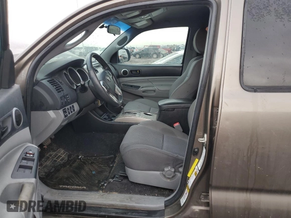 2014 Toyota Tacoma with VIN 5TFLU4EN4EX086960, listed as a Copart auction lot 49636985 with 163,004 mi miles and Salvage Title. Bid and sale history available at DreamBid. Image 7.