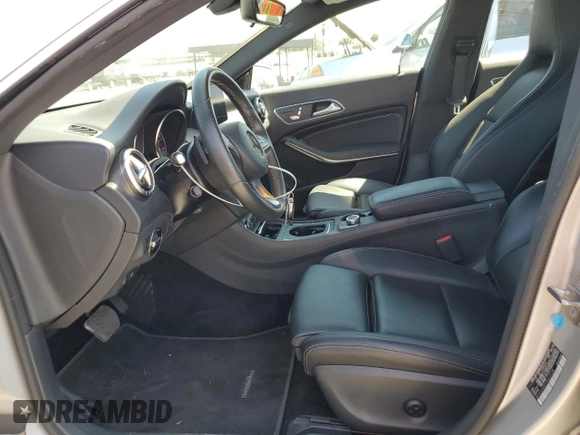2018 Mercedes-Benz CLA 250 with VIN WDDSJ4EB7JN635038, listed as a Copart auction lot 61143393 with 59,872 mi miles and . Bid and sale history available at DreamBid. Image 7.