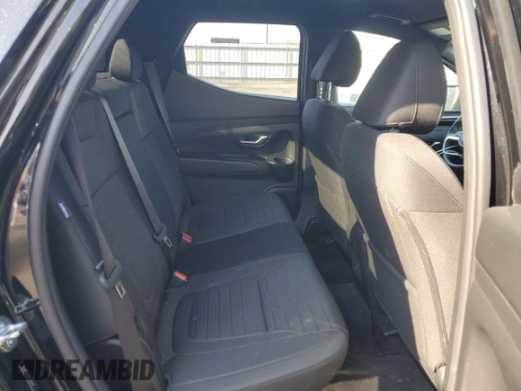 2024 Hyundai Santa Cruz SEL z VIN 5NTJBDDE9RH125320, wystawiony jako Copart lot #47638075 z przebiegiem 7 539 mil mil oraz Szkoda całkowita • Salvage title. Historia ofert i sprzedaży dostępna na DreamBid. Obrazek 10.