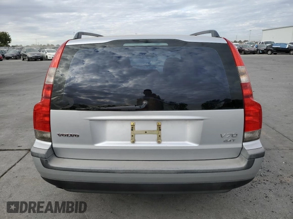2002 Volvo V70 with VIN YV1SW58D121195061, listed as a Copart auction lot 77491824 with 141,689 mi miles and Salvage Title. Bid and sale history available at DreamBid. Image 6.