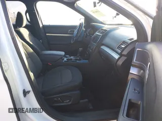 2018 Ford Explorer XLT with VIN 1FM5K8D84JGC15187, listed as a IAAI auction lot 41500359 with 100,936 mi miles and . Bid and sale history available at carsss.com. Image 5.