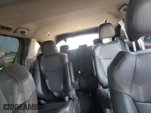 2022 Toyota Sienna XSE with VIN 5TDXRKEC2NS080621, listed as a Copart auction lot 60717445 with 209,119 mi miles and Non repairable. Bid and sale history available at DreamBid. Image 10.