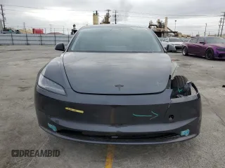 2025 Tesla Model 3 Long Range with VIN 5YJ3E1EA3SF941792, listed as a Copart auction lot 55505795 with 2,813 mi miles and Salvage title. Bid and sale history available at DreamBid. Image 5.
