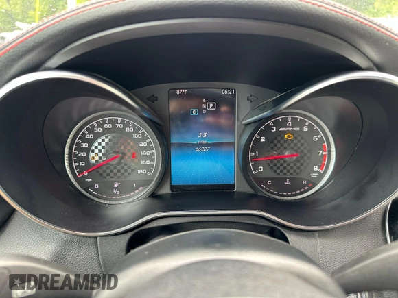 2019 Mercedes-Benz C 43 AMG with VIN WDDWK6EB4KF821819, listed as a Copart auction lot 63640835 with 66,227 mi miles and Clean title. Bid and sale history available at DreamBid. Image 5.