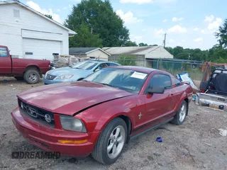 2007 Ford Mustang Deluxe with VIN 1ZVHT80N875237169, listed as a IAAI auction lot 42534195 with 286,395 mi miles and . Bid and sale history available at DreamBid. Image 2.