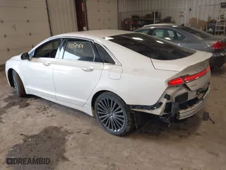 2017 Lincoln MKZ Reserve with VIN 3LN6L5F94HR662322, listed as a IAAI auction lot 41268469 with 113,511 mi miles. Bid and sale history available at carsss.com. Image 3.