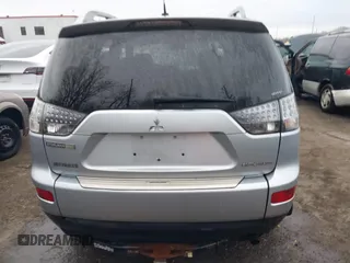 2009 Mitsubishi Outlander SE z VIN JA4MT31W89Z003101, wystawiony jako IAAI lot #41487678 z przebiegiem 90 226 mil mil oraz . Historia ofert i sprzedaży dostępna na DreamBid. Obrazek 16.