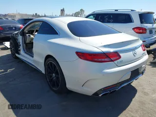 2016 Mercedes-Benz S 63 AMG z VIN WDDXJ7JBXGA012087, wystawiony jako IAAI lot #42404918 z przebiegiem 75 237 mil mil oraz . Historia ofert i sprzedaży dostępna na DreamBid. Obrazek 3.