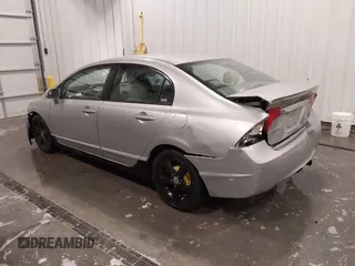 2009 Honda Civic LX z VIN 2HGFA16559H320179, wystawiony jako IAAI lot #41793459 z przebiegiem 172 878 mil mil oraz . Historia ofert i sprzedaży dostępna na DreamBid. Obrazek 3.