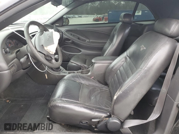 2002 Ford Mustang GT Deluxe with VIN 1FAFP45X82F161625, listed as a Copart auction lot 42037185 with 195,870 mi miles and Clean title. Bid and sale history available at DreamBid. Image 7.
