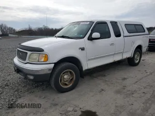 2001 Ford F-150 XL with VIN 1FTRX18L41KF91172, listed as a Copart auction lot 51536785 with 176,370 mi miles and Clean Title. Bid and sale history available at carsss.com. Image 1.