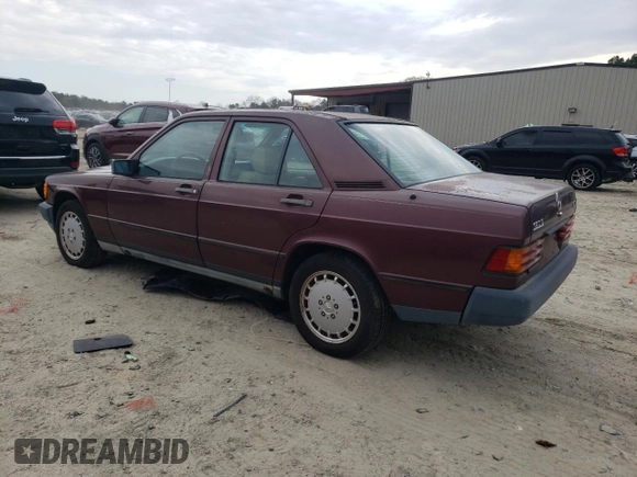 1986 Mercedes-Benz 190 E z VIN WDBDA24D1GF156335, wystawiony jako Copart lot #50976435 z przebiegiem 106 109 mil mil oraz Czysty tytuł • Clean title. Historia ofert i sprzedaży dostępna na DreamBid. Obrazek 2.