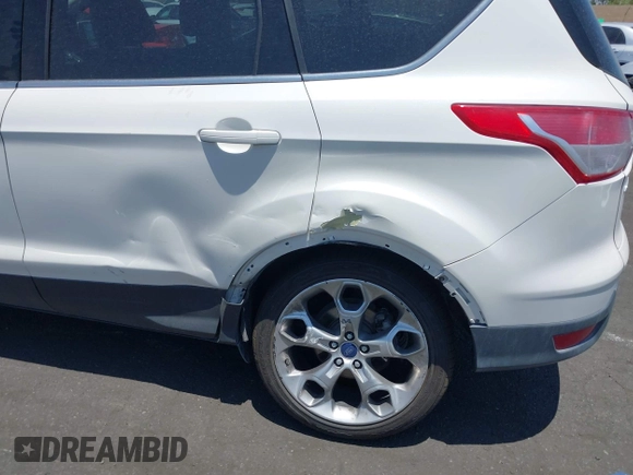 2015 Ford Escape Titanium с VIN 1FMCU0J92FUB25268, выставлен на аукционе IAAI как лот 42489681 с пробегом 139 809 миль миль и . История ставок и продаж доступна на DreamBid. Изображение 6.