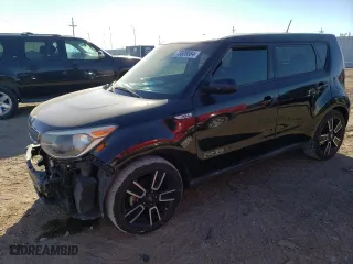 2015 Kia Soul with VIN KNDJN2A2XF7812617, listed as a Copart auction lot 73328084 with 137,781 mi miles and Salvage Title. Bid and sale history available at carsss.com. Image 1.