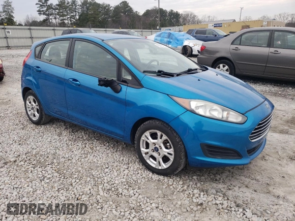2014 Ford Fiesta SE z VIN 3FADP4EJ3EM232818, wystawiony jako Copart lot #42742745 z przebiegiem 122 987 mil mil oraz Szkoda całkowita • Salvage title. Historia ofert i sprzedaży dostępna na DreamBid. Obrazek 4.