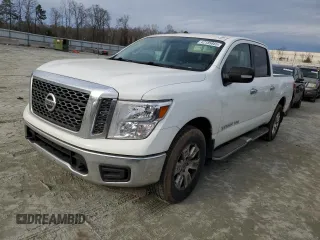 2018 Nissan Titan SV z VIN 1N6AA1EJ7JN535918, wystawiony jako Copart lot #42185665 z przebiegiem 93 156 mil mil oraz Szkoda całkowita • Salvage title. Historia ofert i sprzedaży dostępna na DreamBid. Obrazek 1.