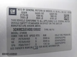 2013 Chevrolet Avalanche LTZ with VIN 3GNMCGE04DG109502, listed as a IAAI auction lot 41335363 with 166,877 mi miles. Bid and sale history available at carsss.com. Image 9.