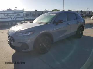 2024 Honda HR-V Sport z VIN 3CZRZ1H59RM751315, wystawiony jako Copart lot #52126315 z przebiegiem 14 897 mil mil oraz Szkoda całkowita • Salvage title. Historia ofert i sprzedaży dostępna na DreamBid. Obrazek 1.