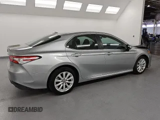 2019 Toyota Camry LE with VIN 4T1B11HK9KU258655, listed as a Copart auction lot 51892035 with 98,750 mi miles and Clean Title. Bid and sale history available at carsss.com. Image 3.