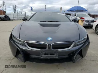 2016 BMW i8 z VIN WBY2Z2C5XGV674797, wystawiony jako Copart lot #44790384 z przebiegiem 58 006 mil mil oraz . Historia ofert i sprzedaży dostępna na DreamBid. Obrazek 5.