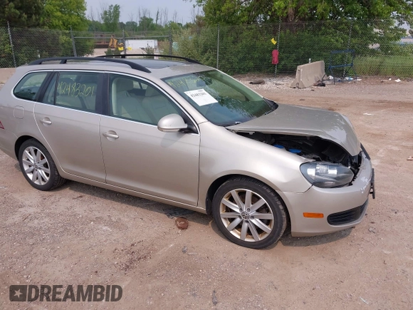 2013 Volkswagen Jetta TDI w/Sunroof & Nav with VIN 3VWPL7AJ1DM666998, listed as a IAAI auction lot 42483201 with 137,861 mi miles and . Bid and sale history available at DreamBid. Image 1.