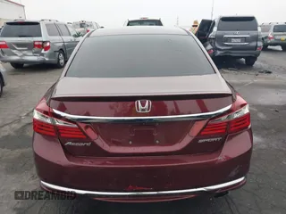 2016 Honda Accord Sport z VIN 1HGCR2F59GA021484, wystawiony jako IAAI lot #42422150 z przebiegiem 103 298 mil mil oraz . Historia ofert i sprzedaży dostępna na DreamBid. Obrazek 15.