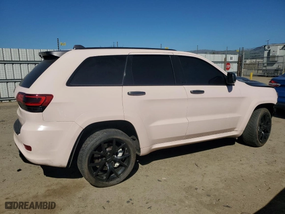 2021 Jeep Grand Cherokee SRT with VIN 1C4RJFDJ7MC798933, listed as a Copart auction lot 46900605 with 59,161 mi miles and Salvage Title. Bid and sale history available at carsss.com. Image 3.
