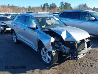 2019 Audi Q3 Premium with VIN WA1AECF3XK1069696, listed as a IAAI auction lot 41698906 with 29,713 mi miles. Bid and sale history available at carsss.com. Image 1.