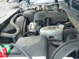 2004 Chevrolet Silverado 1500 LS with VIN 1GCEC14T54Z189222, listed as a IAAI auction lot 42153998 with 147,801 mi miles and . Bid and sale history available at DreamBid. Image 12.