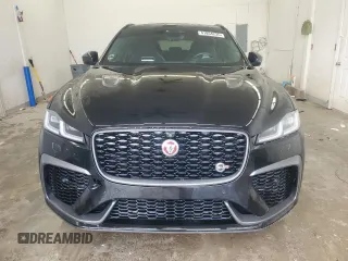 2021 Jaguar F-Pace SVR z VIN SADCZ2EE0MA666542, wystawiony jako Copart lot #41854235 z przebiegiem 28 523 mil mil oraz Szkoda całkowita • Salvage title. Historia ofert i sprzedaży dostępna na DreamBid. Obrazek 5.