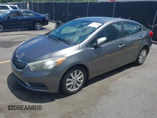 2016 Kia Forte LX z VIN KNAFX4A67G5550953, wystawiony jako IAAI lot #42183097 z przebiegiem 103 512 mil mil oraz . Historia ofert i sprzedaży dostępna na DreamBid. Obrazek 2.
