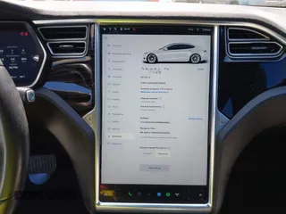 2016 Tesla Model S 90D z VIN 5YJSA1E29GF160332, wystawiony jako IAAI lot #42593749 z przebiegiem 92 702 mil mil oraz . Historia ofert i sprzedaży dostępna na DreamBid. Obrazek 19.