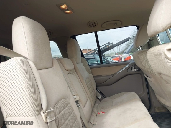 2012 Nissan Pathfinder SV with VIN 5N1AR1NN4CC607893, listed as a IAAI auction lot 41942452 with 200,937 mi miles. Bid and sale history available at carsss.com. Image 8.