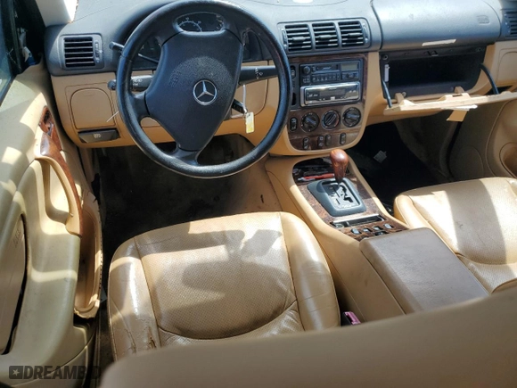 1999 Mercedes-Benz M-Class with VIN 4JGAB72E7XA107952, listed as a Copart auction lot 58559244 with 175,236 mi miles and Non Repairable. Bid and sale history available at carsss.com. Image 8.